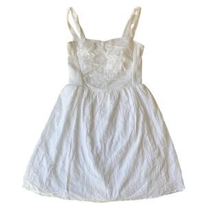 Emerald Sundae Women Mini Dress 9 White Floral Embroidery Fit & Flare Romantic